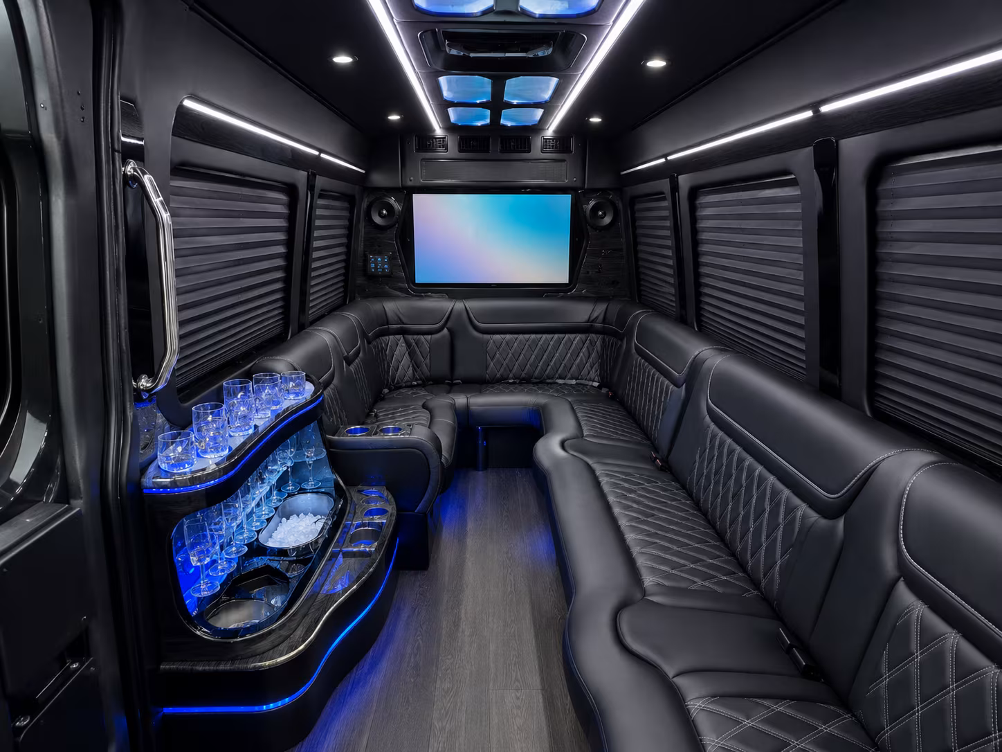 busrentaltexascity com connects you to mission trip staging and airport transportation