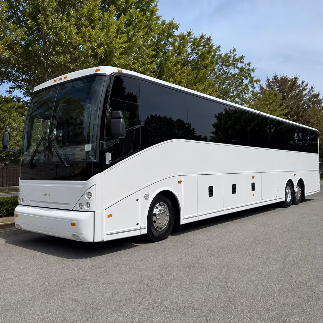 charter bus shuttle service to william p hobby airport hou