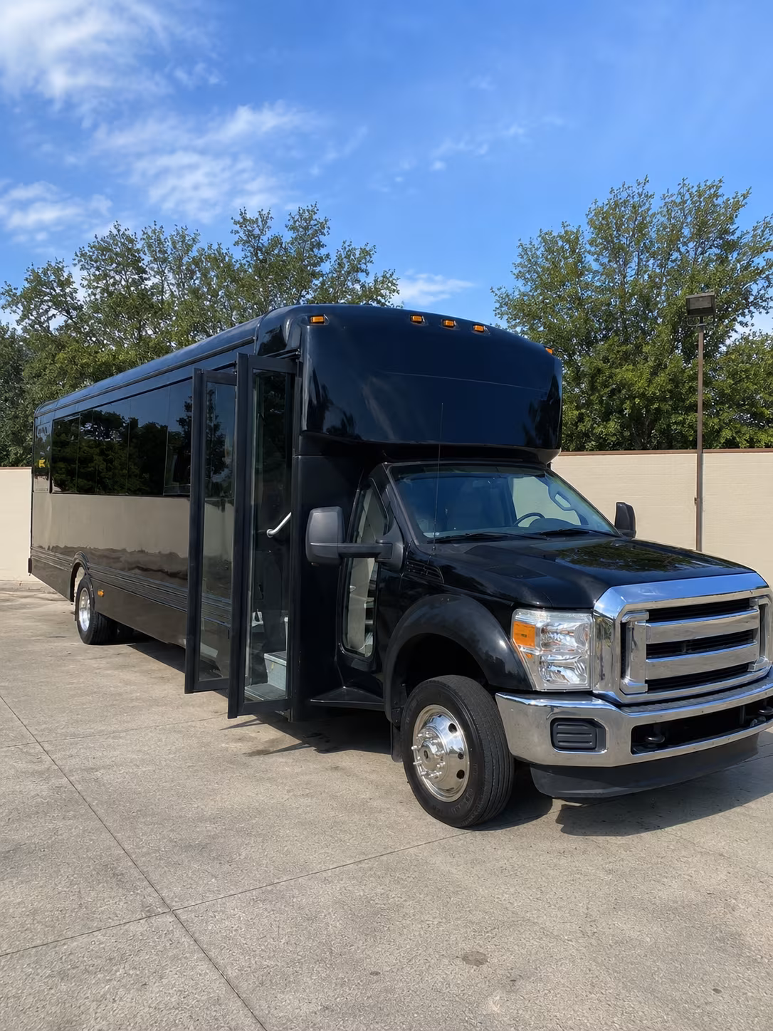 texas city 20 passenger party bus